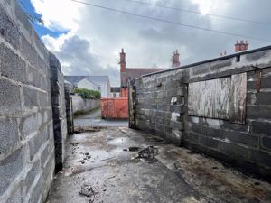 Photo 17- click for photo gallery